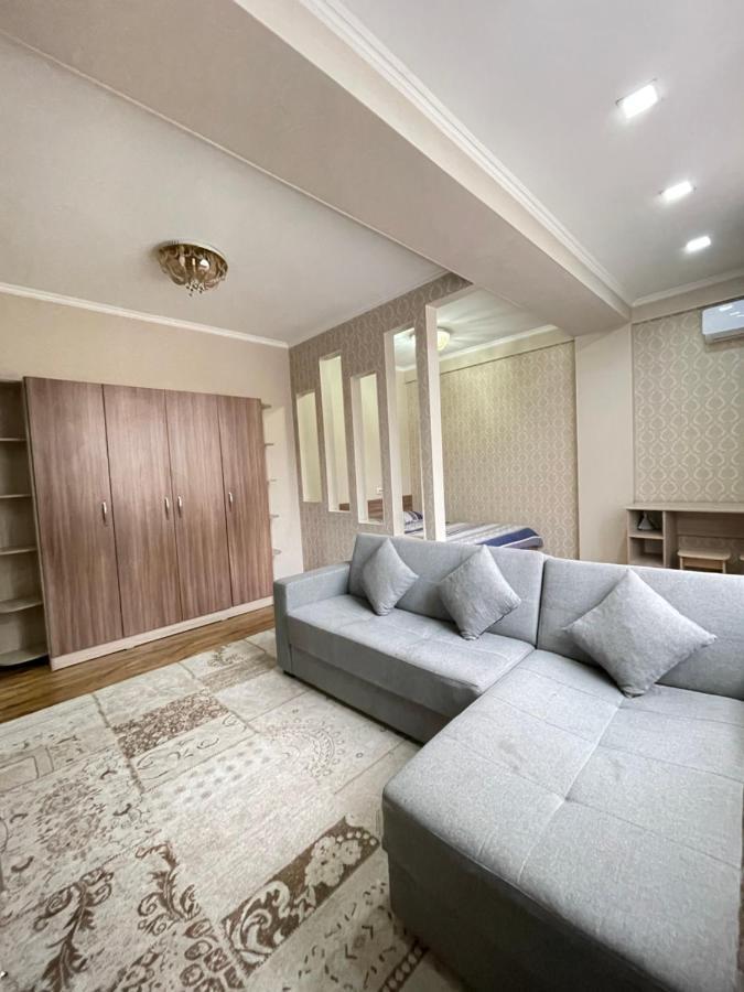 Rent Home Kg На Манаса Боконбаева Bisjkek Buitenkant foto